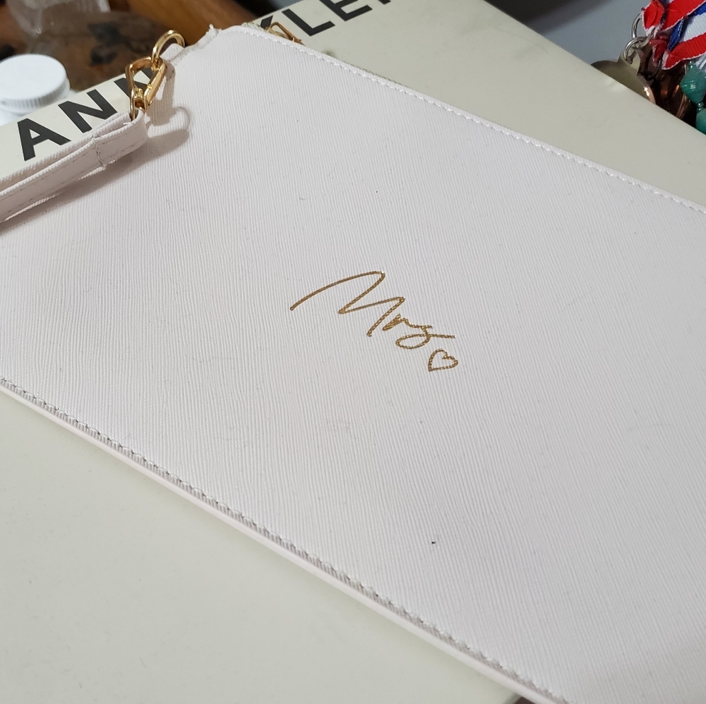 Wedding clutch